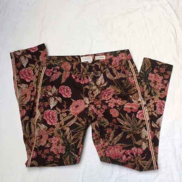 CHINO x ANTHROPOLOGIE Relaxed Floral Chino Pants - Picture 2 of 8